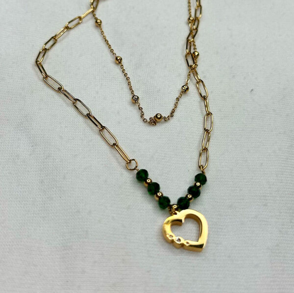 Colgante en Acero con Doble Cadena y Dije de Corazón Dorado