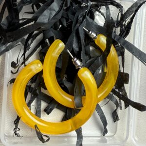 ✨ Aretes de Aro Resina – Amarillo Miel Brillante