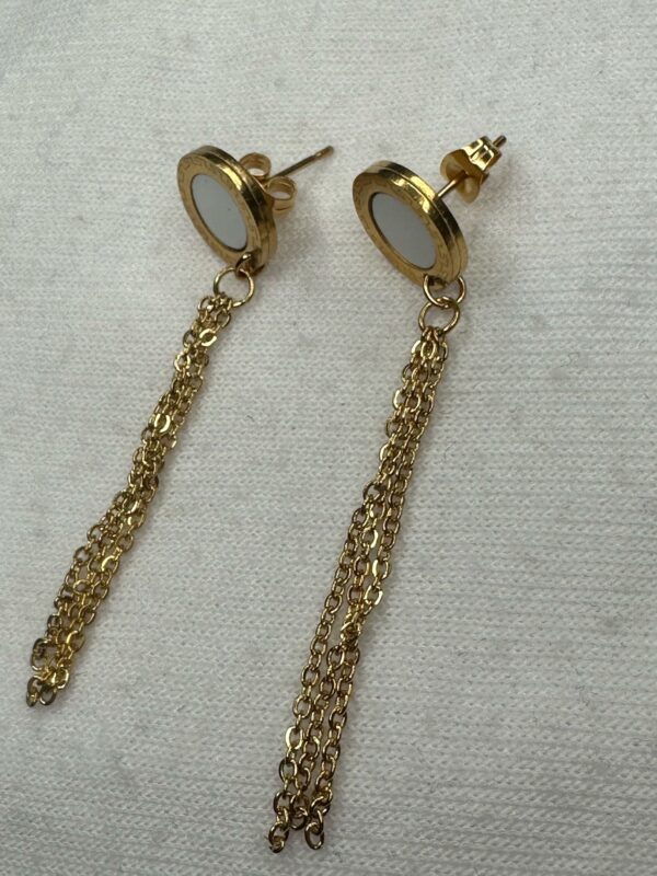 ✨ Pendientes Colgantes de Cadena Dorada con Detalle Espejo